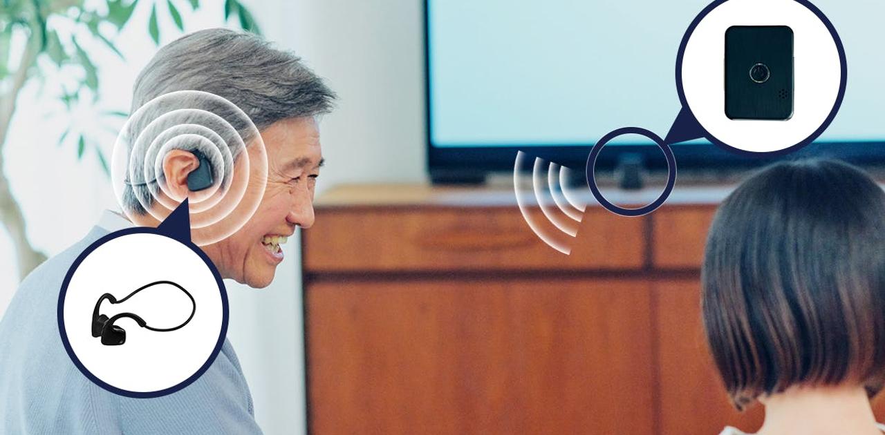 家族の聞こえにくいをサポート。集音アダプター付き骨伝導ワイヤレスイヤホン｢リスモア｣が登場