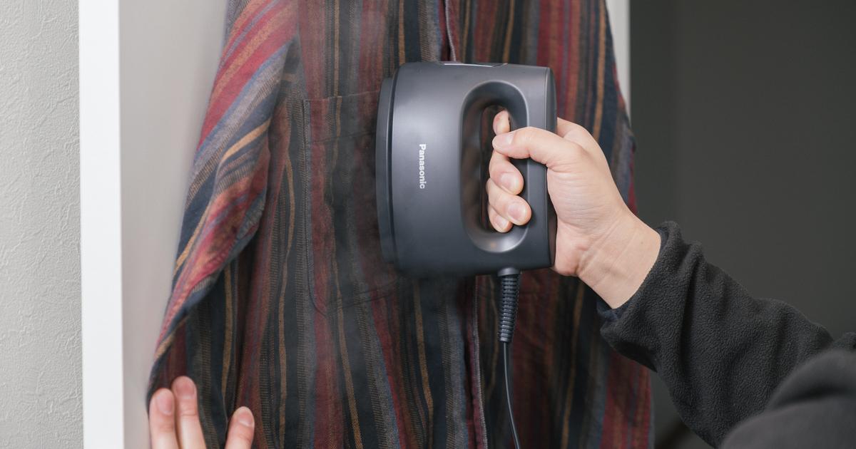 パナソニック スチームアイロン 衣類スチーマー NI-FS70A-K カーム 