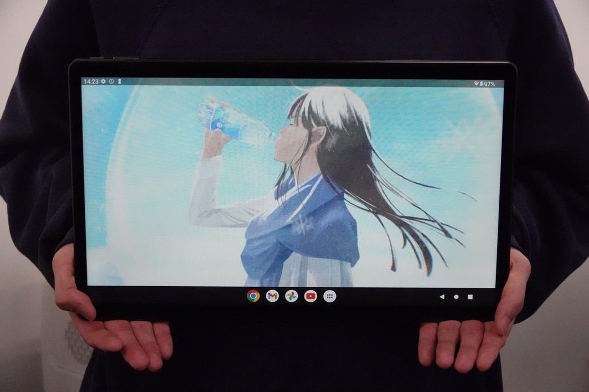 15.6インチのタブレットって何するの？→シンプルに動画を楽しむのが