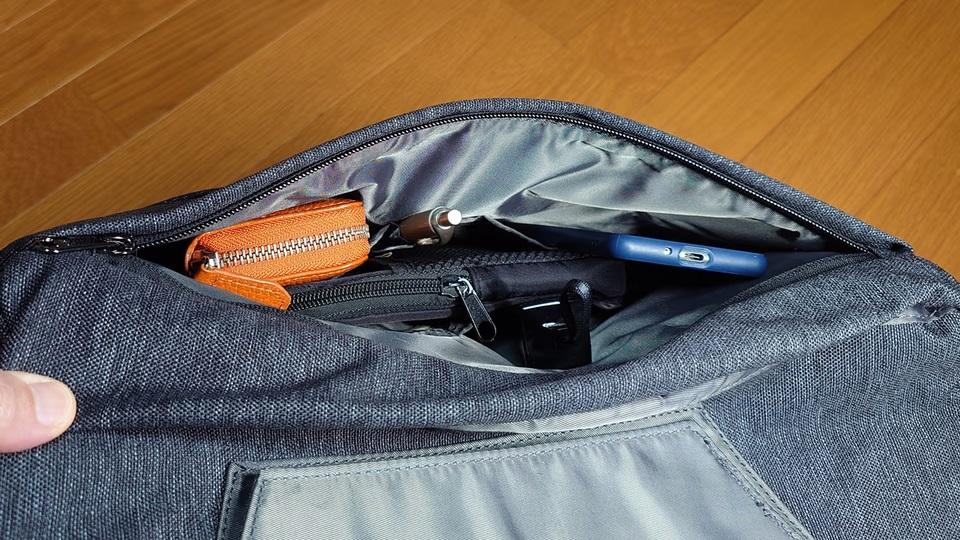 新色グレーが登場して、ファッショナブルさに磨きがかかった