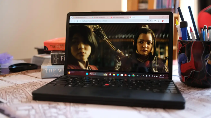 折りたたみPCって微妙だな…。「Lenovo ThinkPad X1 Fold 16」レビュー