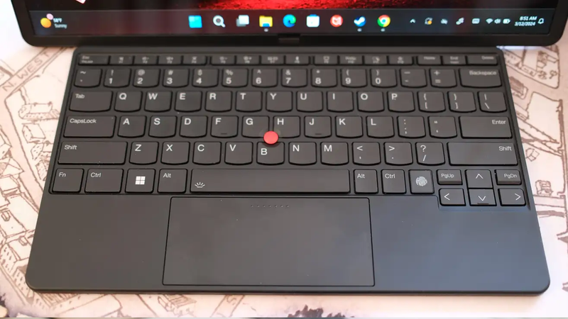 折りたたみPCって微妙だな…。「Lenovo ThinkPad X1 Fold 16」レビュー
