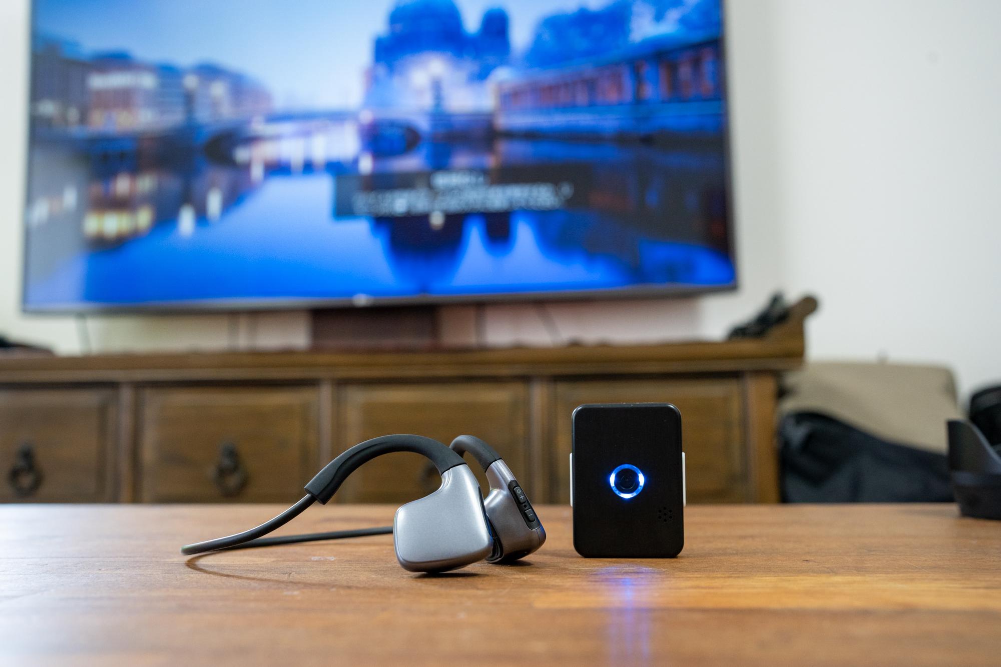 リスモア　集音器付骨伝導ワイヤレスイヤホン ブラック Amazon.co.jp: リスモア 集音器 骨伝導 イヤホン Bluetooth 集音