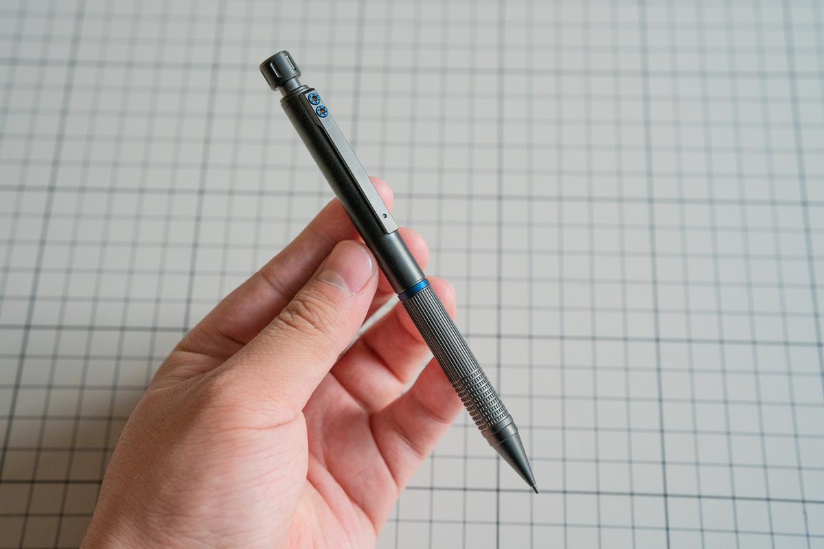 価格にはびっくりだけど品質で納得！ チタン好きにはたまらない高級 