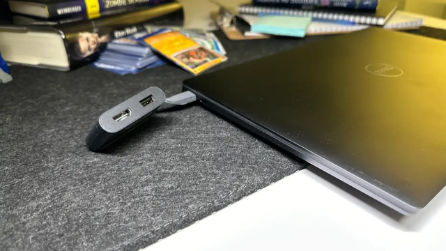 XPS 14ノートパソコン | Dell 日本
