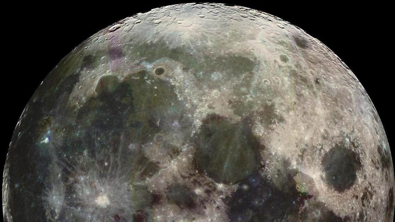 月誕生を探るカギを発見。42億年前、月は｢裏返し｣になっていた？