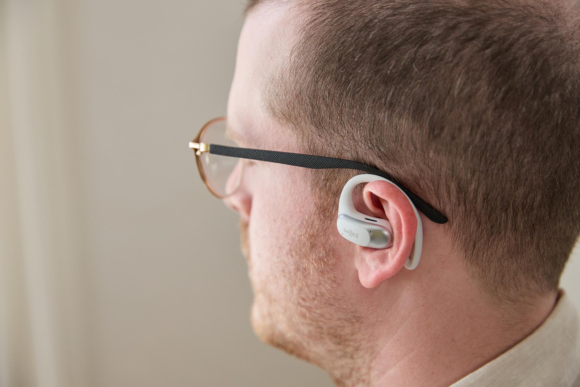 ワイヤレスイヤホンが外れがちなシチュエーションに対し｢OpenFit Air