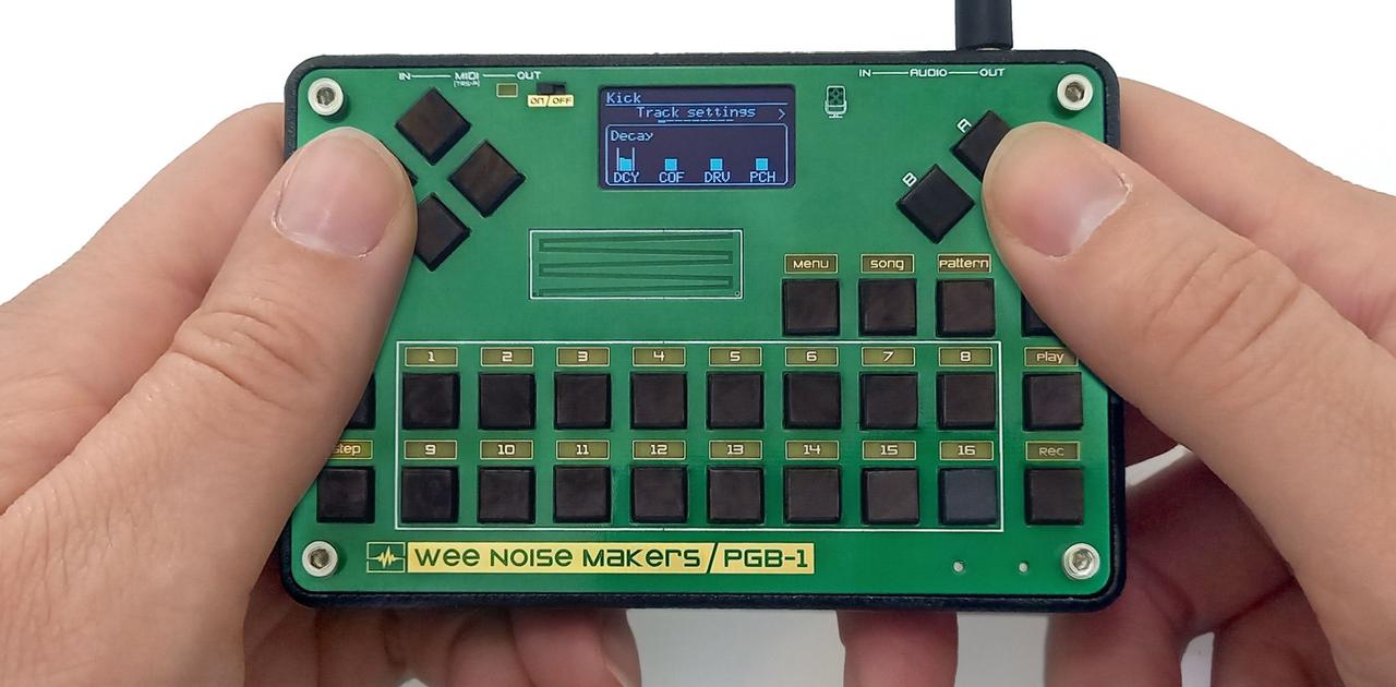electronic organ kit ガジェットシンセ（Korg Nautilus AT 88-Key 