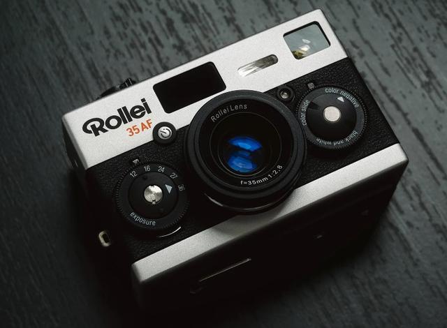 現代に蘇るRollei 35はAFつきで全人類にやさしいフィルムカメラ 