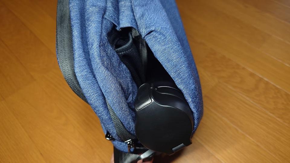 機動力を求めるビジネスパーソンに。カメラもノートPCも入る