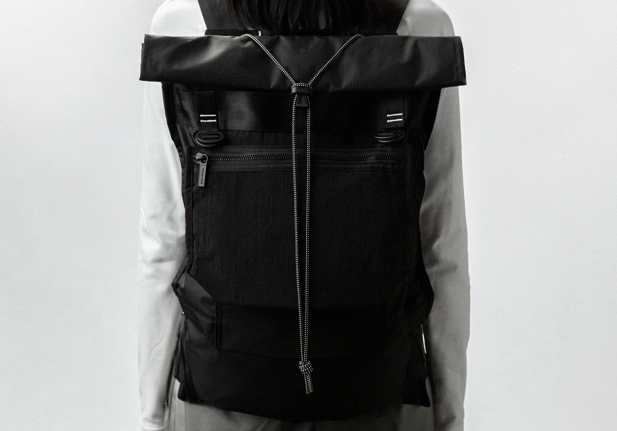 ★美品★FREITAG ブラック エコバッグ これぞ真の完全リサイクル。単一素材で生まれたユースフルな