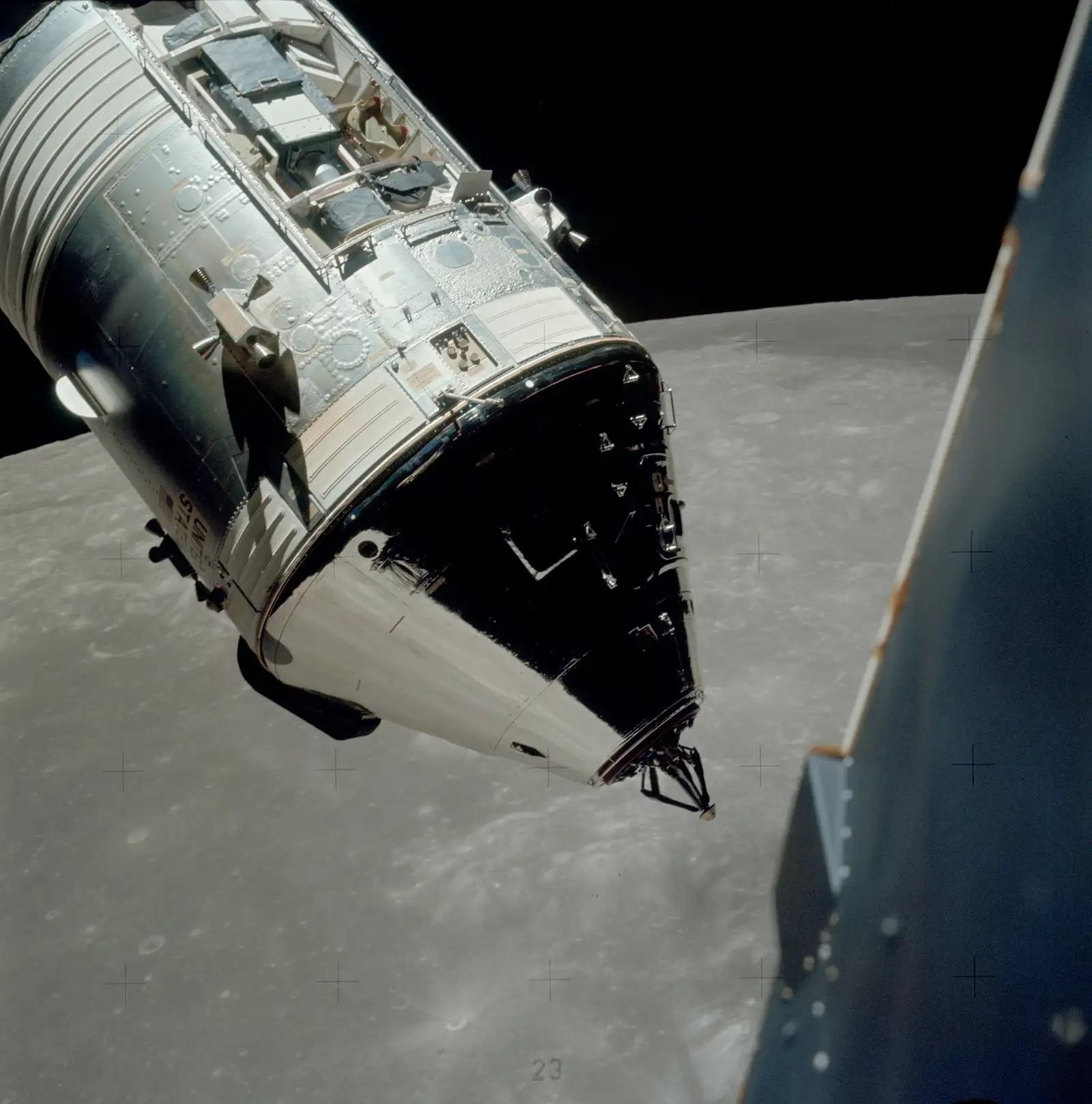NASAの宇宙飛行士を乗せた歴代(そして今後)の宇宙船たち NASAの宇宙飛行士を乗せた歴代(そして今後)の宇宙船たち
