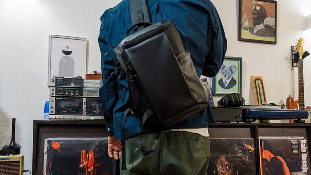 カメラとレンズを小さくまとめたい｣を3WAYバッグが叶えてくれた  