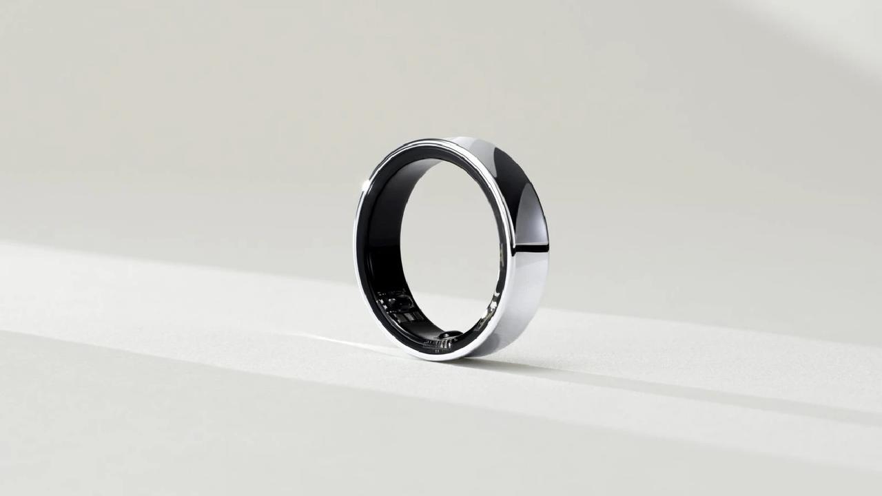 高っっっっっっ。 SamsungのGalaxy Ringは8万円なの