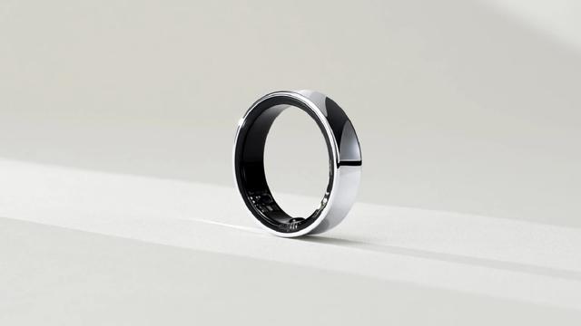 高っっっっっっ。 SamsungのGalaxy Ringは8万円なの