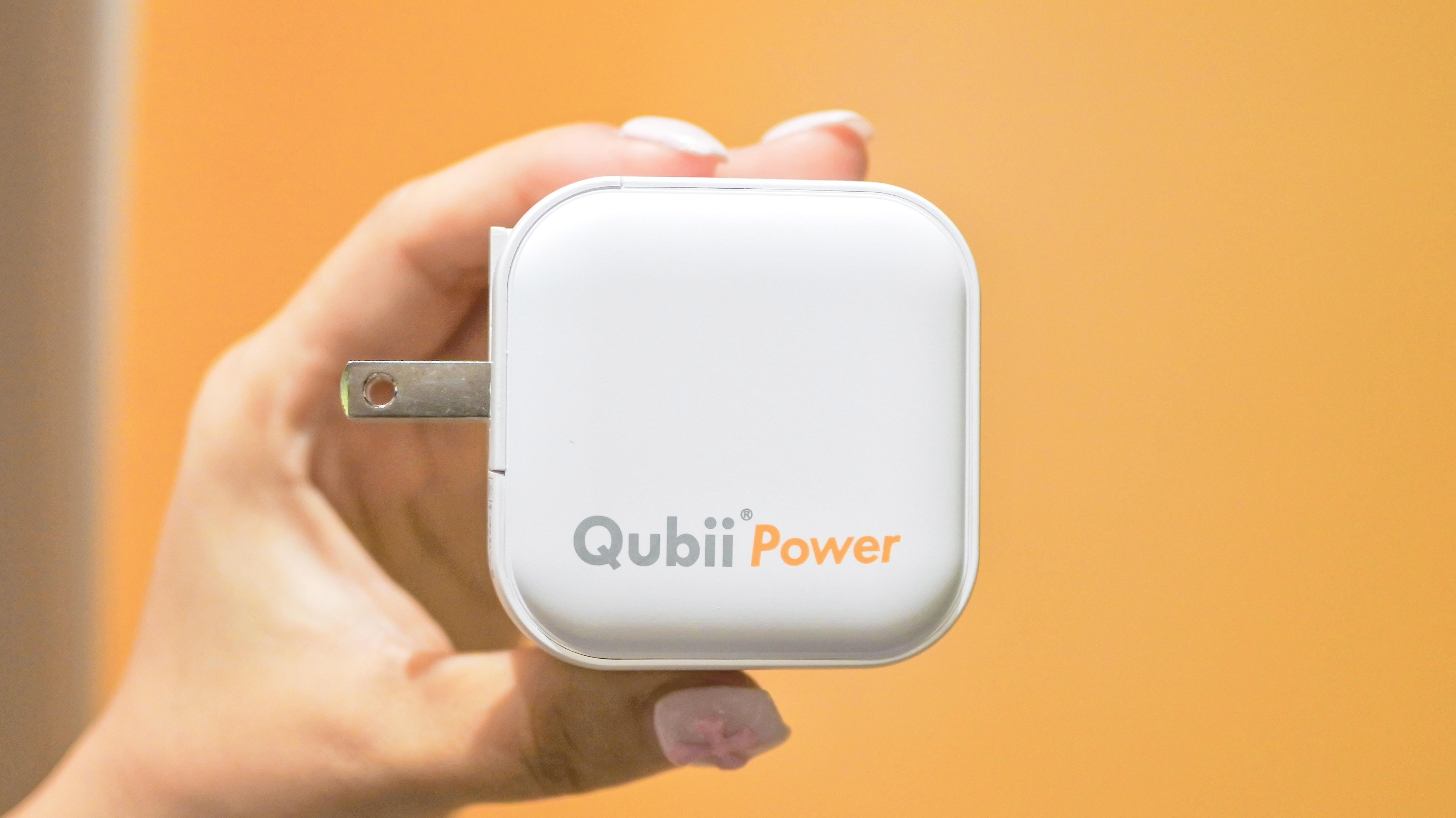 s*a様 Qubii Power データバックアップデバイス スマホの容量不足を解決！自動バックアップ充電器Qubii Powerの新色を