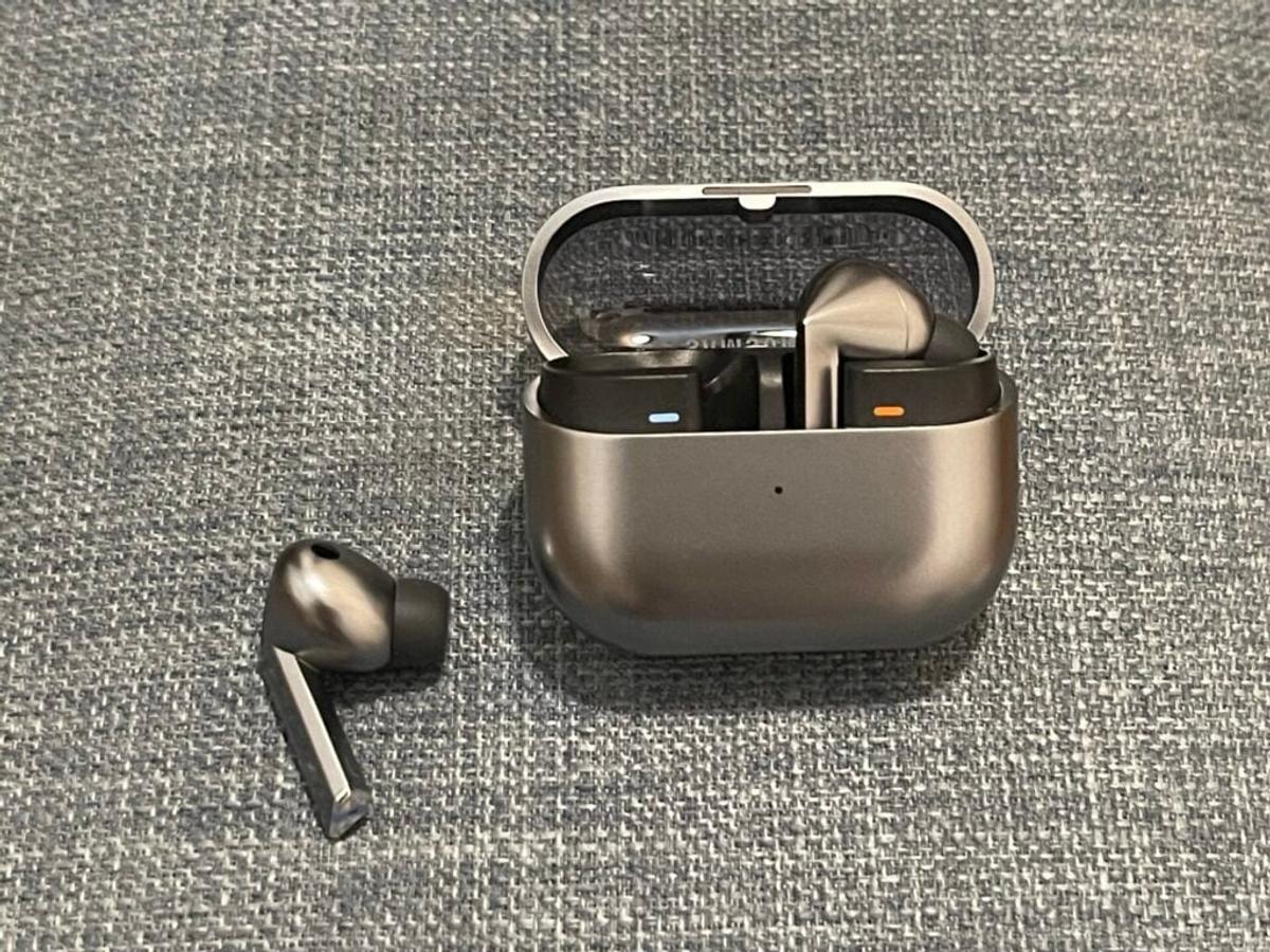 Galaxy Buds3 Pro使ってみた：地下鉄ユーザーの相棒としては近年最高 