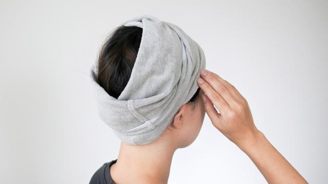 タオル代わりにも使える。無印良品の締めつけ感のないターバン 