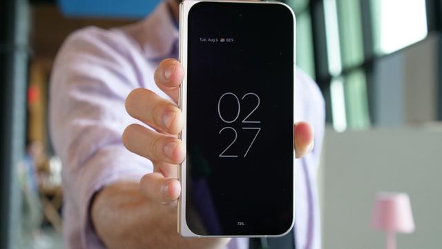 240814pixel9pofoldhandson08