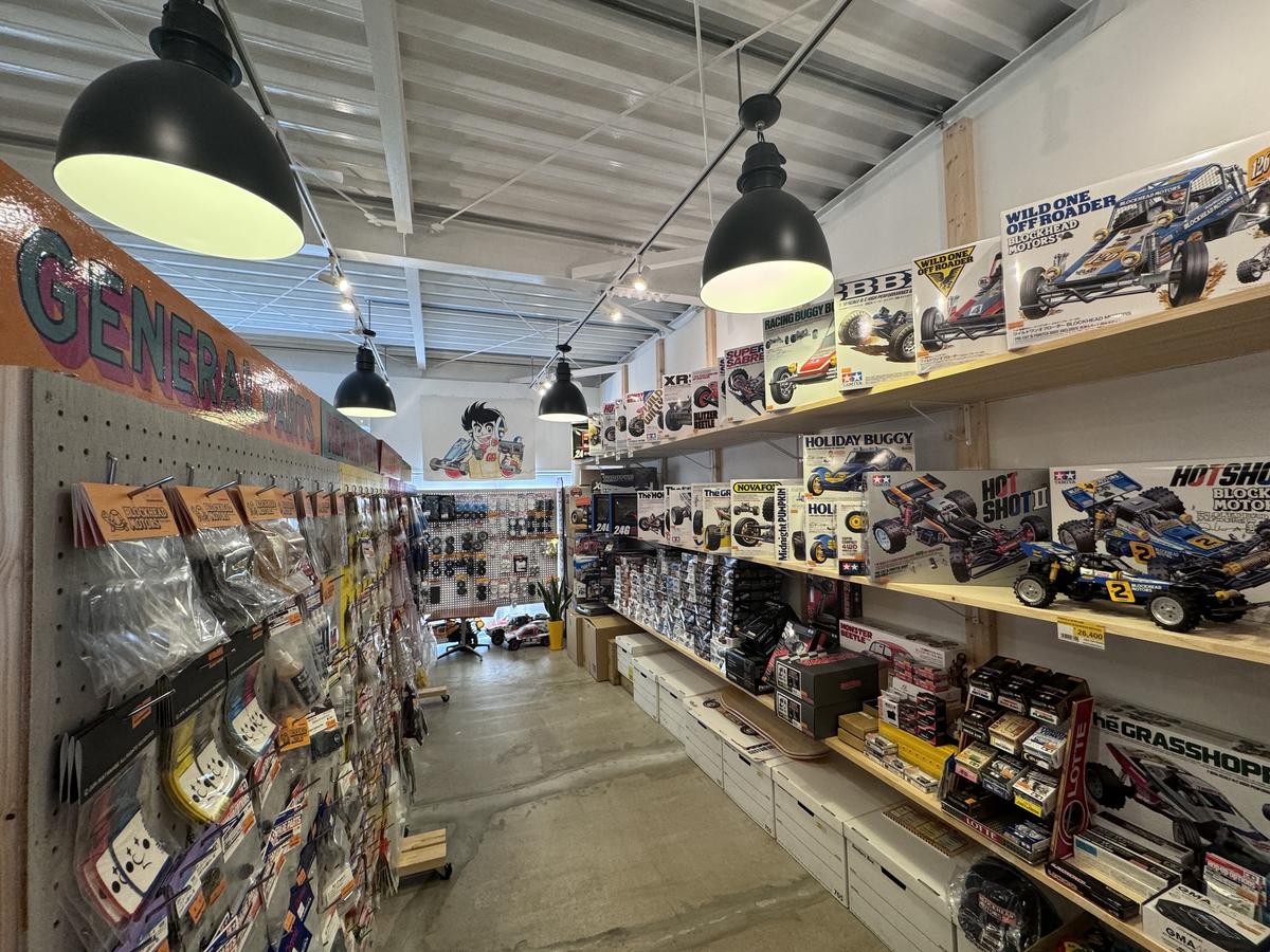 そうだ、タミヤのラジコン買いに行こう。レペゼン津田沼「BLOCKHEAD