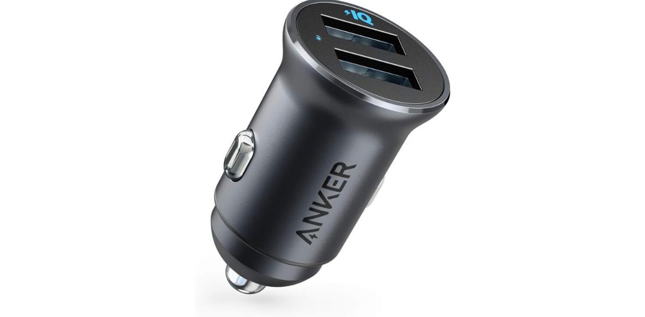 最大24W出力で2台同時にフルスピード充電！Ankerのカーチャージャーが 