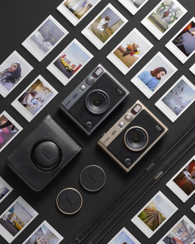 ☆にんにくまつり様☆[Fujifilm]instax mini Evo うるさく ブラウン