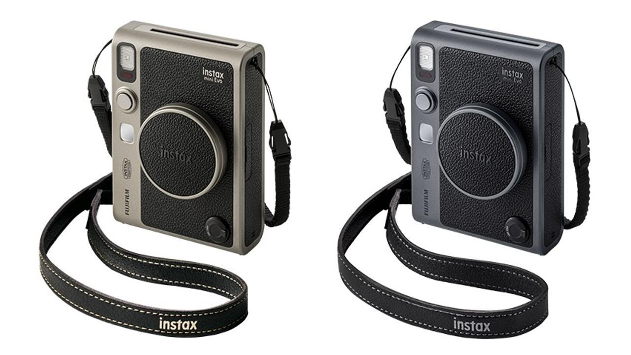 Xシリーズっぽく色づいた富士フイルム90周年記念「instax mini Xシリーズっぽく色づいた富士フイルム90周年記念「instax mini