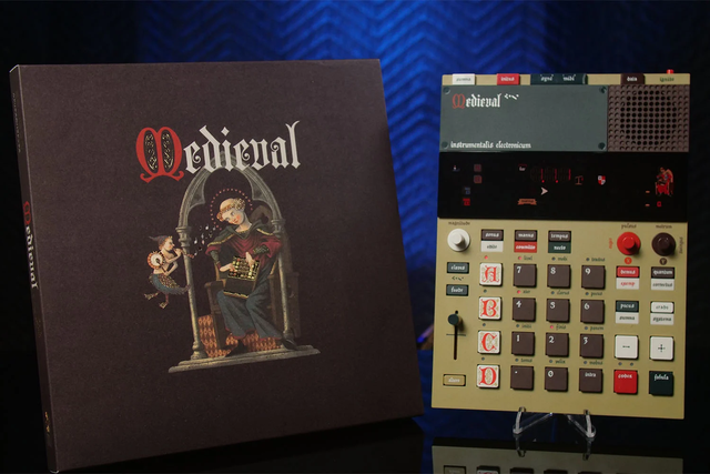 ココロ高鳴るヘンテコ楽器。中世シンセ｢EP-1320 Medieval｣レビュー