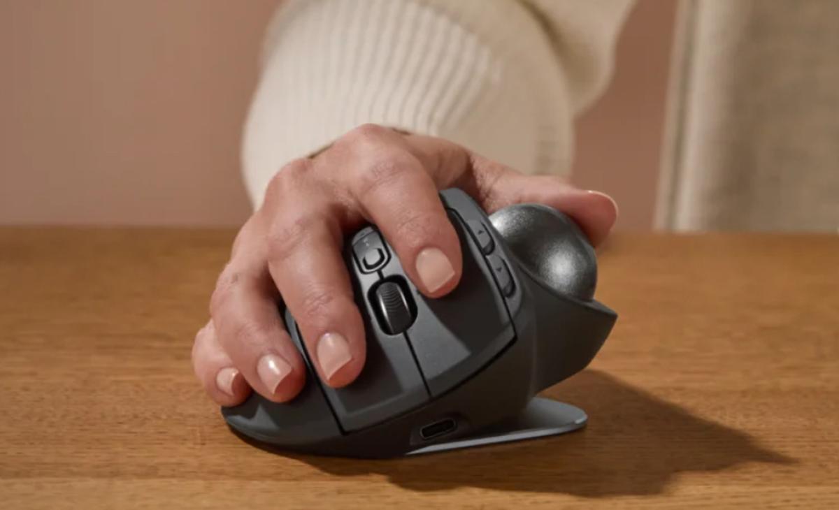 名トラックボール「MX Ergo」に新型登場、ついにUSB-C化 | ギズモード 