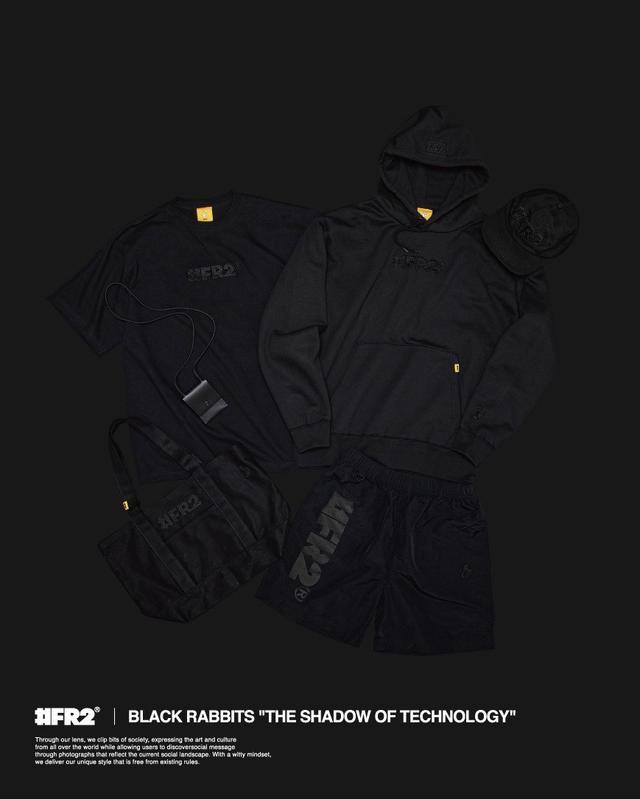 FR2 NFT 限定パーカー THE SHADOW OF TECHNOLOGY FR2 NFT 限定パーカー THE SHADOW OF TECHNOLOGY