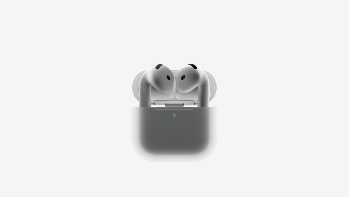 比較】AirPods 4と第3世代Air Podsの違いはざっとこんな感じ 