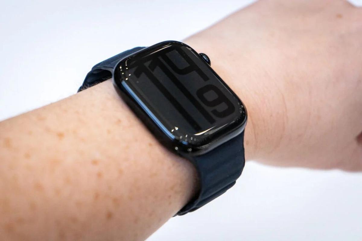 Apple Watch Series 10、薄いから大きくなった感じがしません 