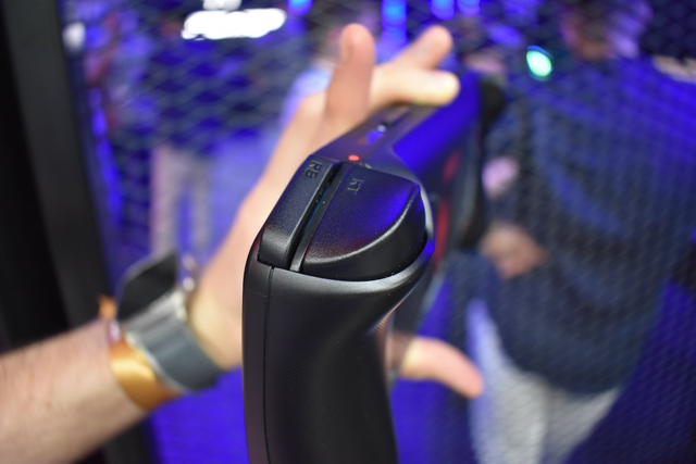 Acer Nitro Blaze 7-6