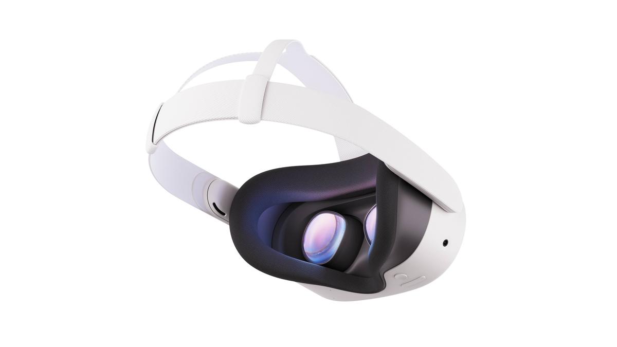 ザックの手により召喚されたMeta Quest 3S。お値段4万8400円から