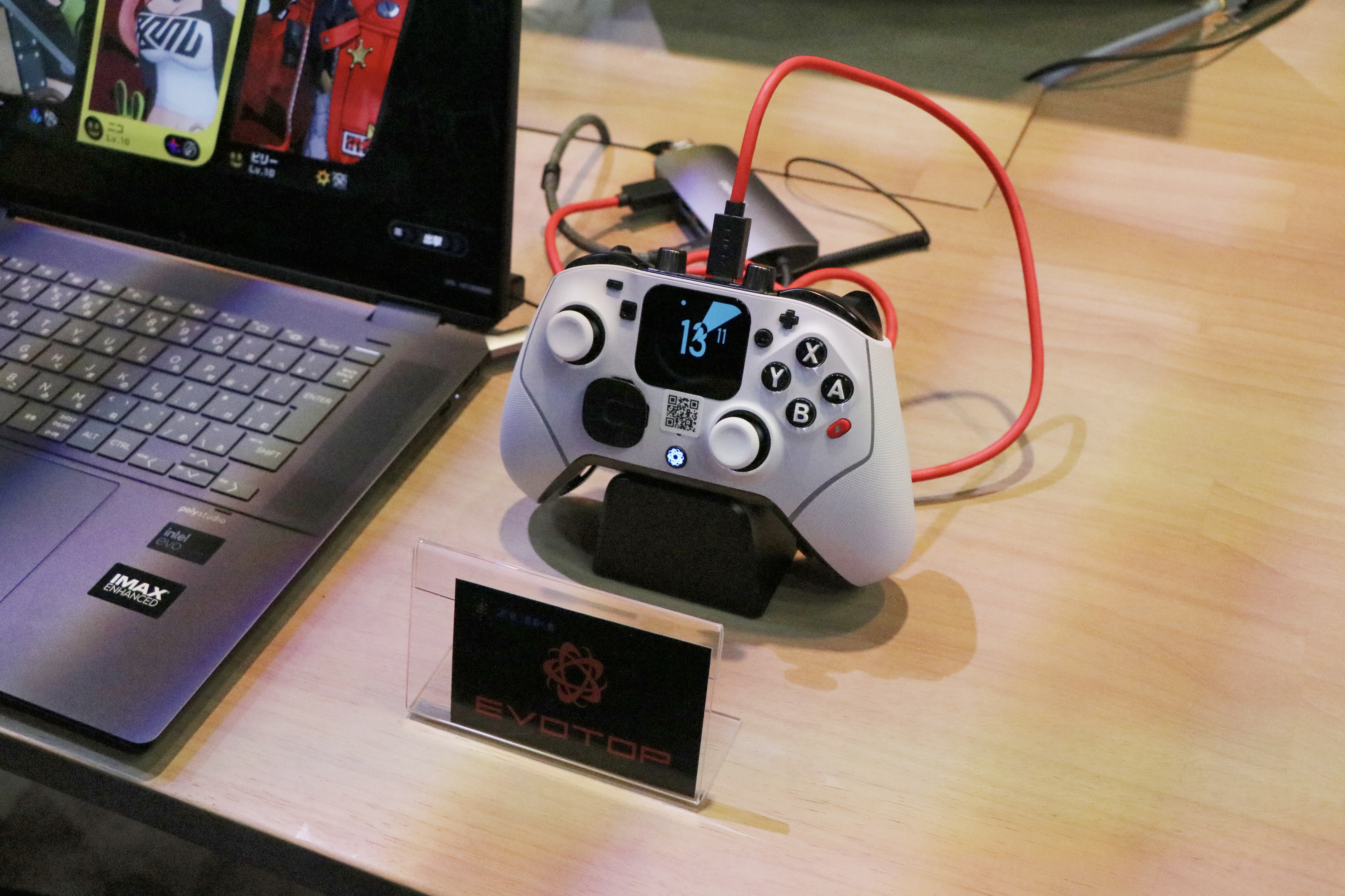 ディスプレイついちゃった。コントローラーの設定は ディスプレイついちゃった。コントローラーの設定は