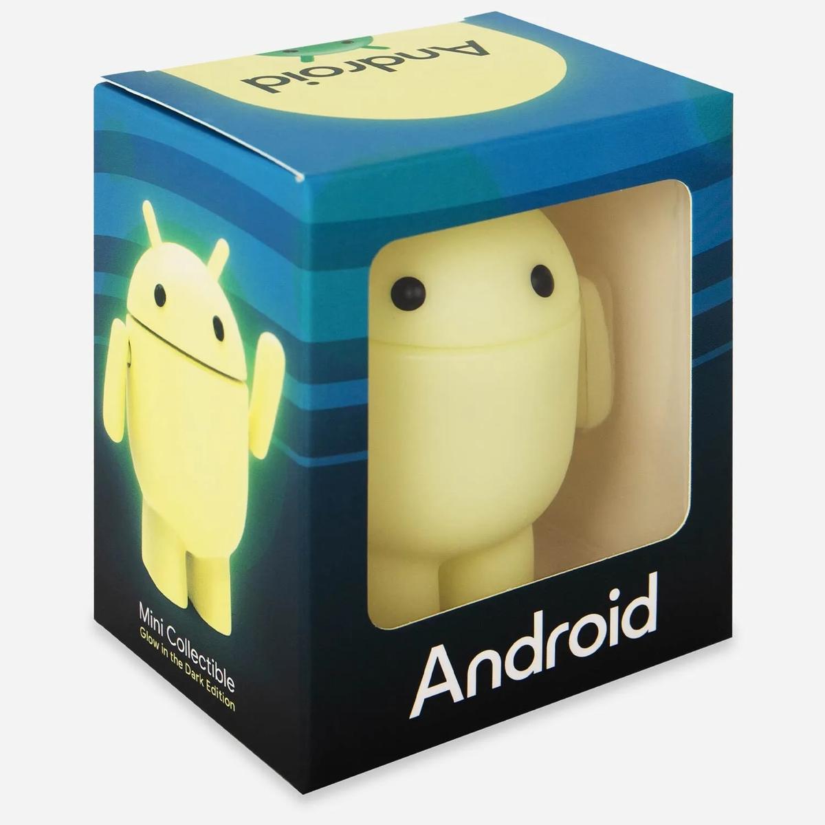 Androidキャラのあいつ。暗闇で光るフィギュアになったぞ | ギズモード