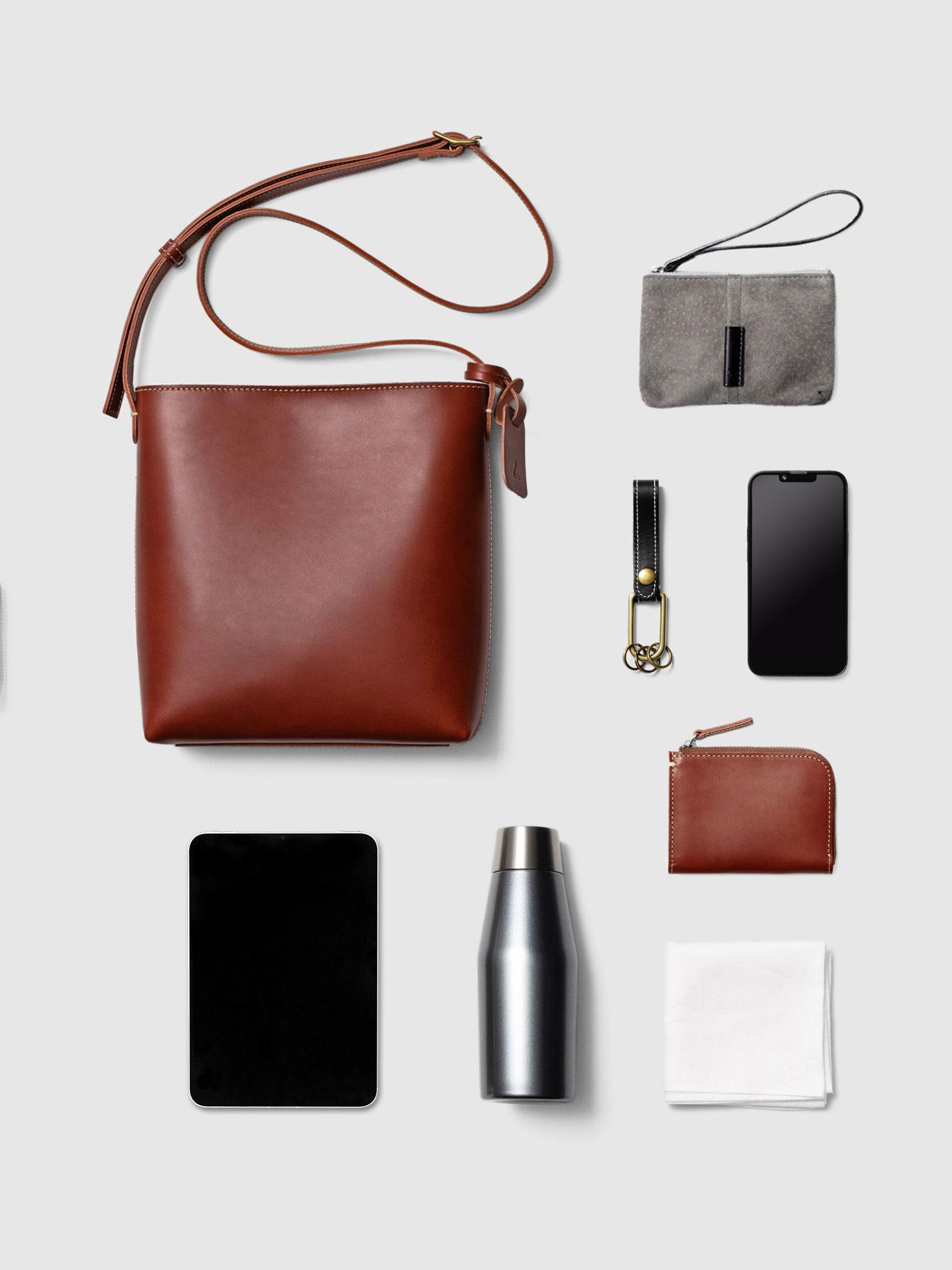 コーディネイトの気品がグッと上がる。永久サポートもうれしい日本製