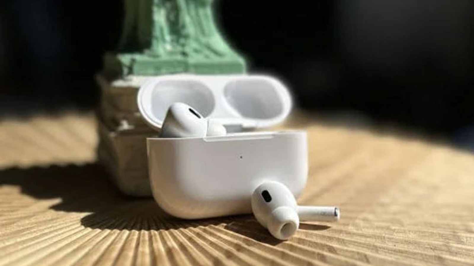 手首よりも｢耳｣。次世代AirPods Pro、心疾患を検知する機能を搭載か | ギズモード・ジャパン