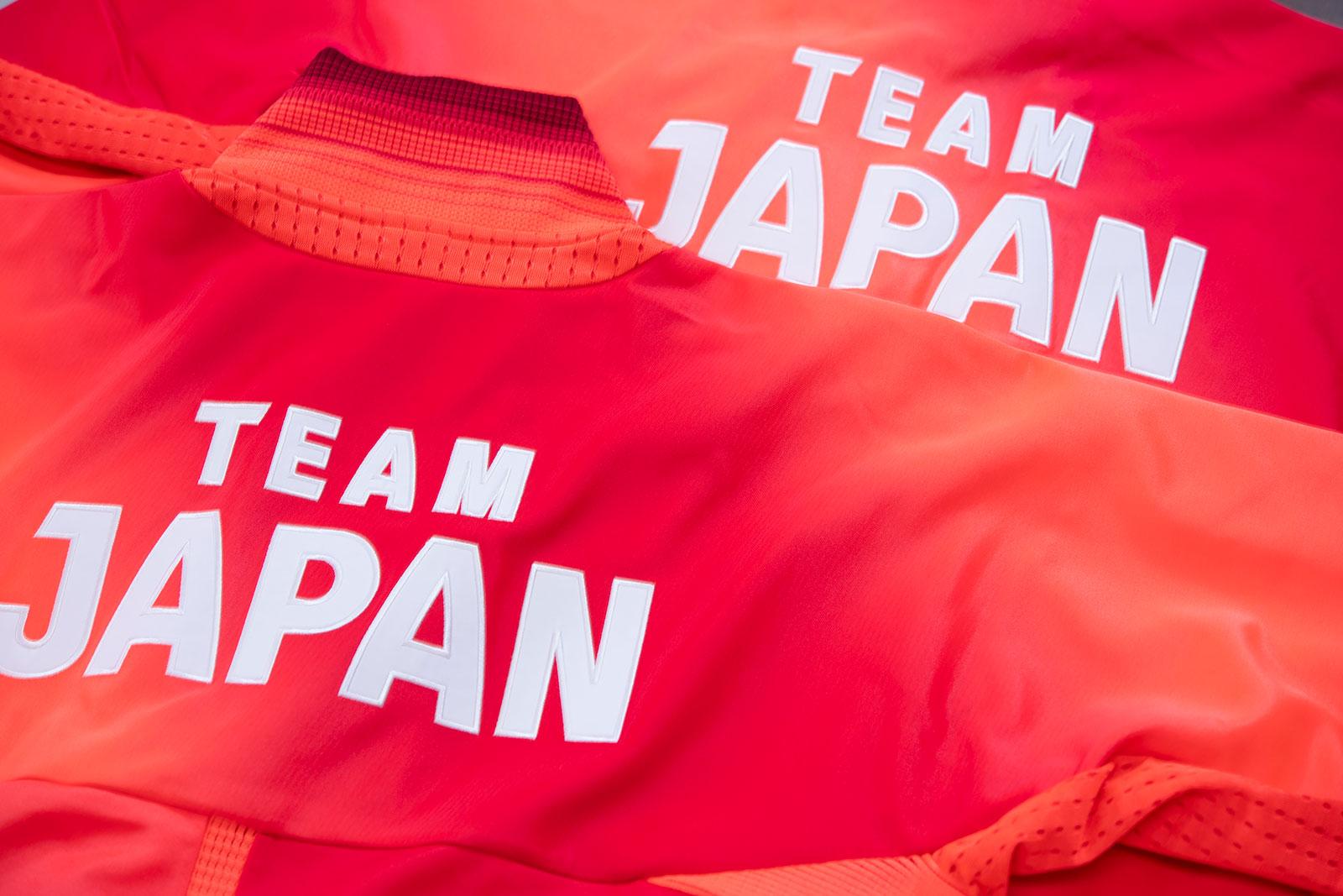 TEAM JAPAN 公式　日本代表　オリンピック代表　支給品　ウェア　新品希少 アシックスが「TEAM JAPAN」に提供するオフィシャルスポーツウェア