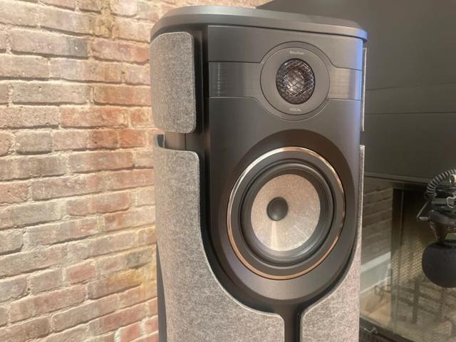 お値段なんと600万円。Focalの高音質すぎる超高級ワイヤレス
