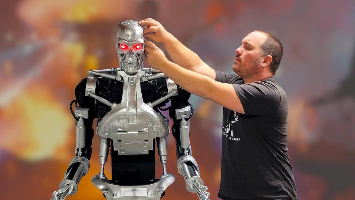 今の技術で『ターミネーター』T-800を再現。そんなに怖くない 