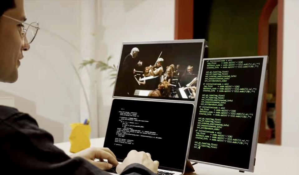 持ち運びもセットアップも超簡単！このモニターで作業効率アップ間違い