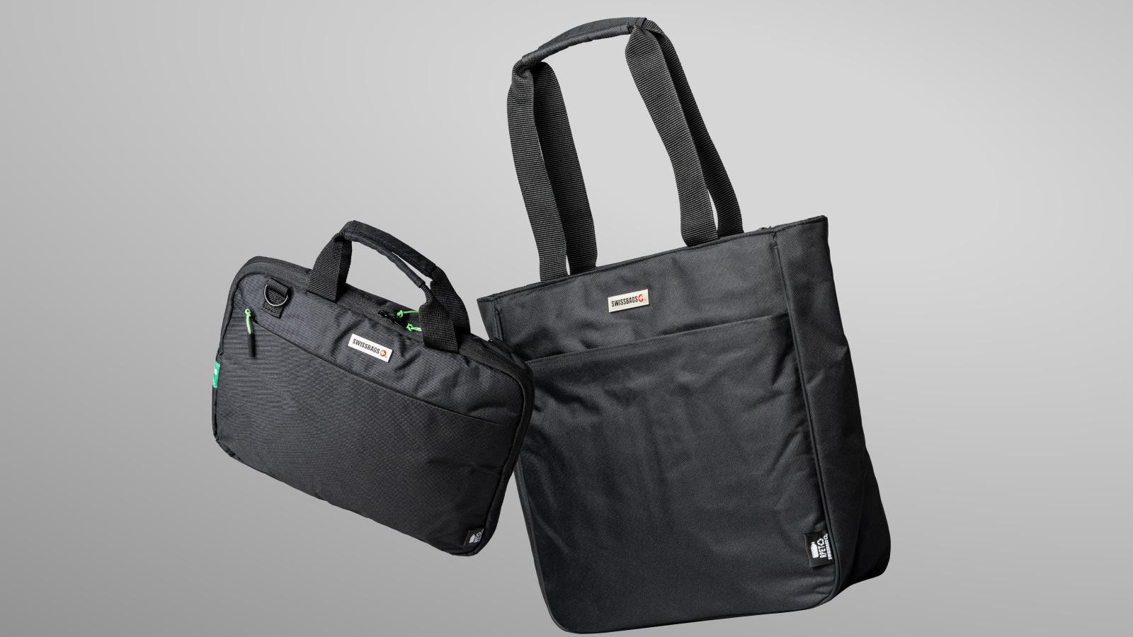 300g台の超軽量仕上げ。環境にも優しいたっぷりトート＆軽快ノートPC