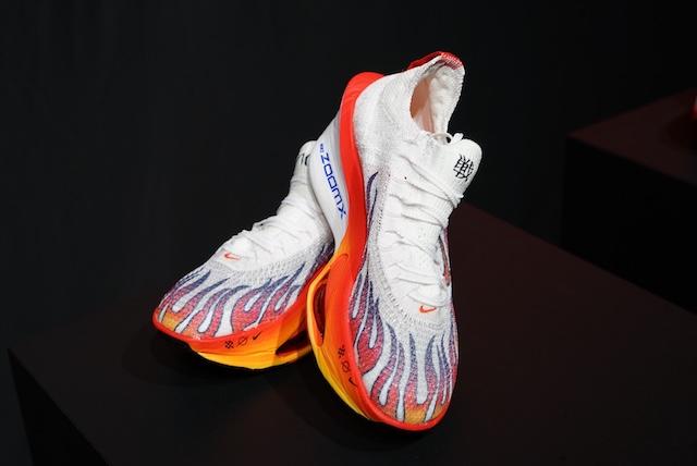 燃えよ足元、そして速くなれ。NIKEの人気ランニングシューズが