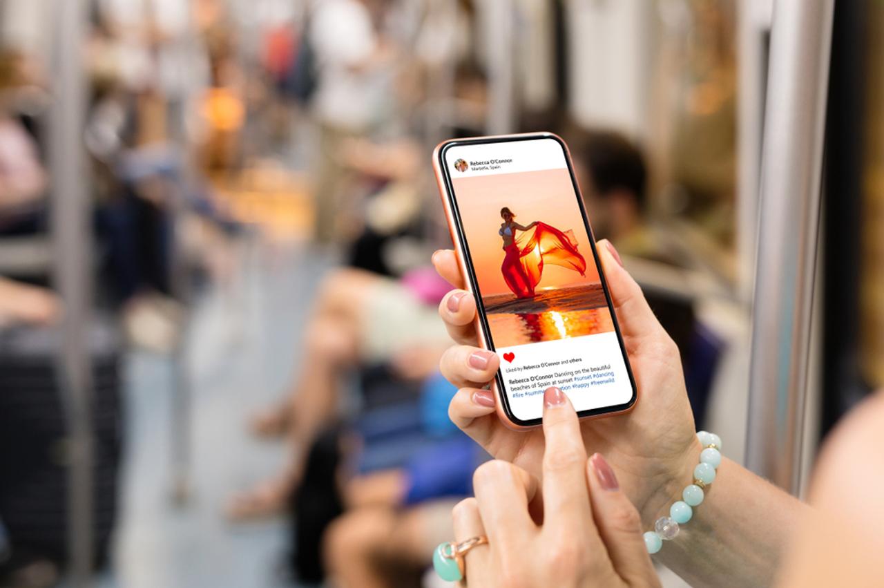 祝！ Instagramアプリ、開いたときの自動更新やめたって！