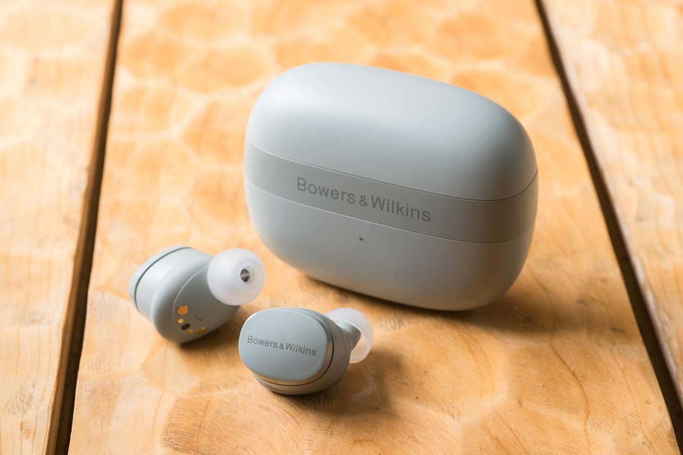 価格を超えたデザインと音質。Bowers & Wilkins｢Pi6｣の上質感はコスパ