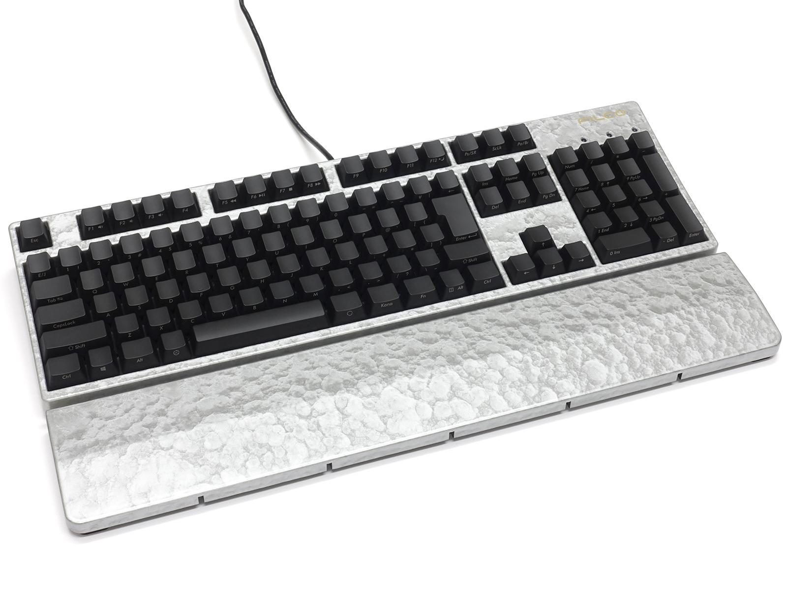 このテクスチャーにうっとり。FILCOの漆塗りキーボードが美麗すぎる