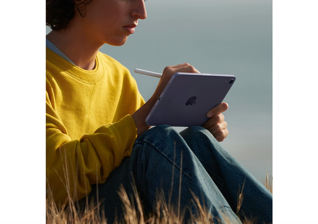 みんな大好きiPad miniが税込9万9,000円。今が最大のチャンス みんな大好きiPad miniが税込9万9,000円。今が最大のチャンス
