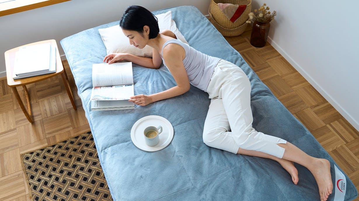 NOMIN BODY PILLOW 桃コラボ 抱き枕（Moririn 宇宙服素材