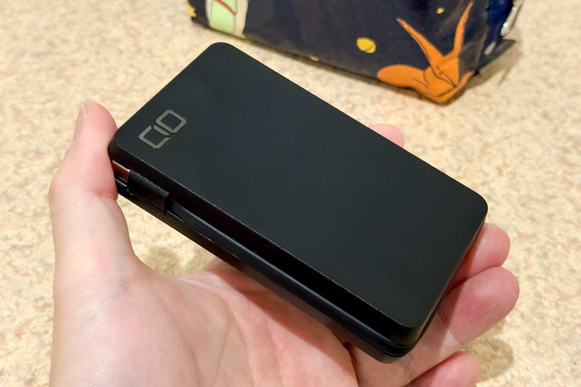 CIOの新モバイルバッテリー、8000mAhが｢ちょうどよかった